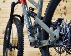 YT Capra MX Uncaged 10 CF 29/27.5” - Enduro Bisiklet