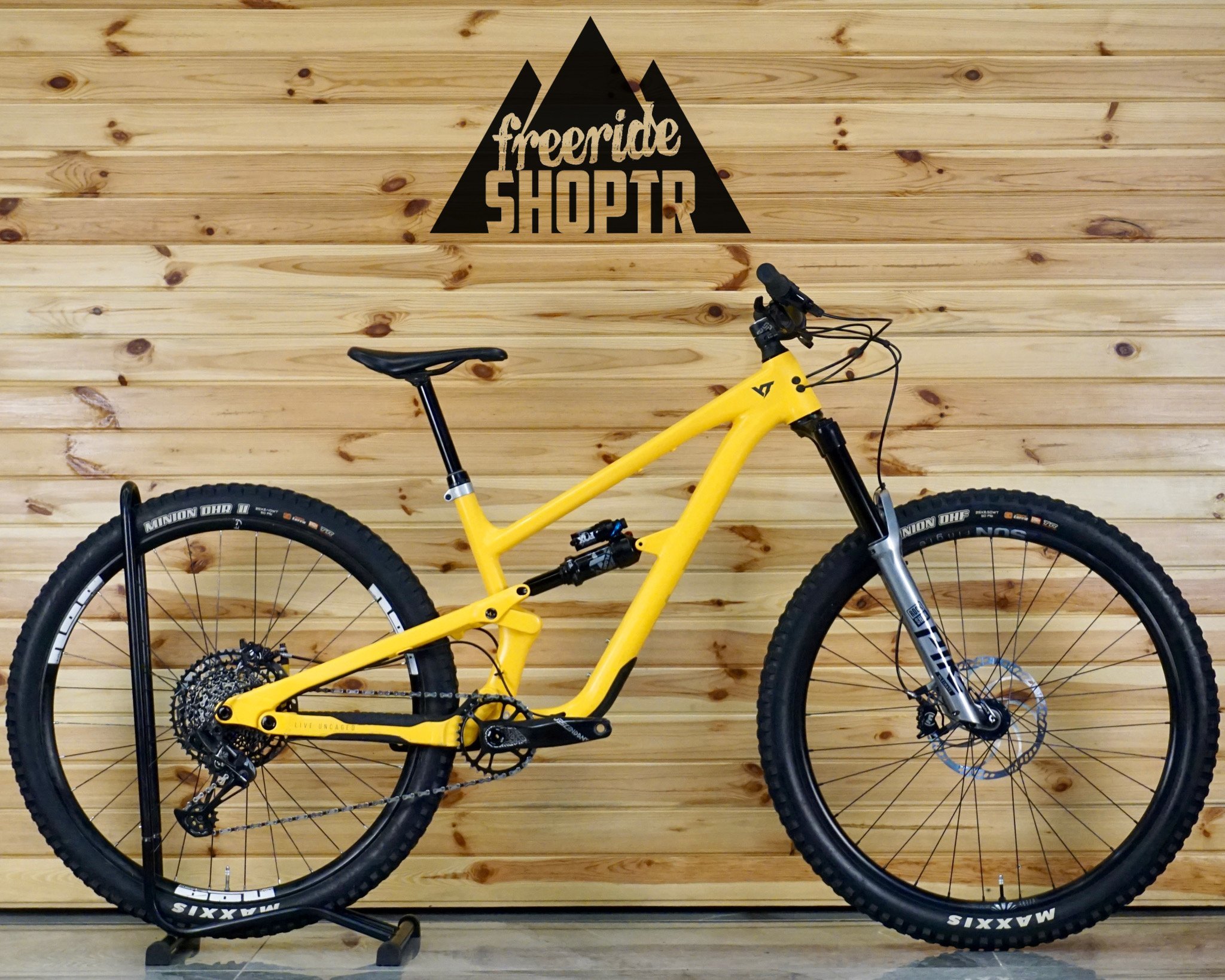 YT Jeffsy Custom 29” - Enduro Bisiklet