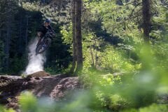 Santa Cruz Nomad 90 - Matte Black