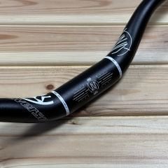 Reverse Nico Vink Gidon 810x31.8/35x48mm - Siyah/Beyaz