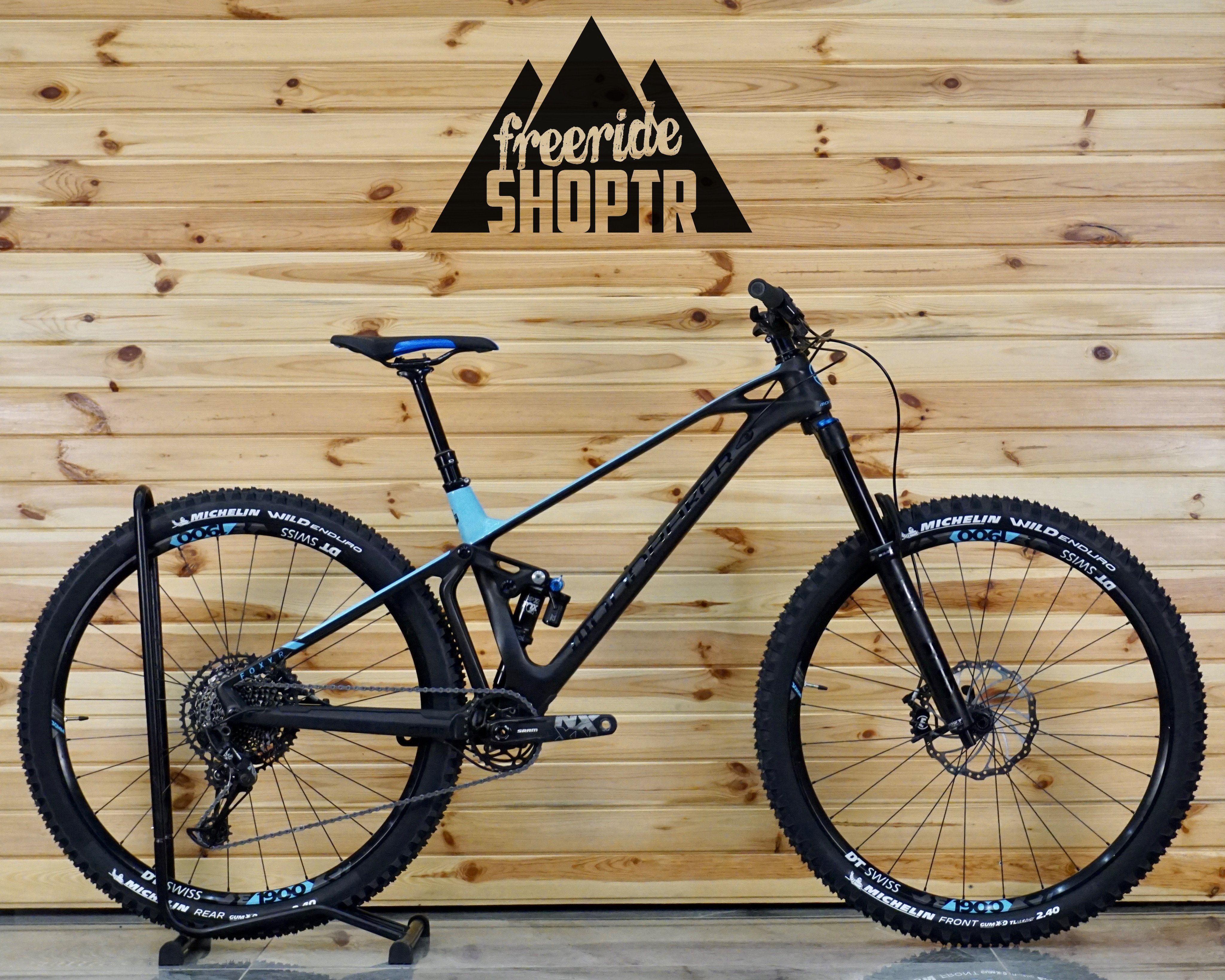 Mondraker Foxy Carbon R 29” - Enduro Bisiklet